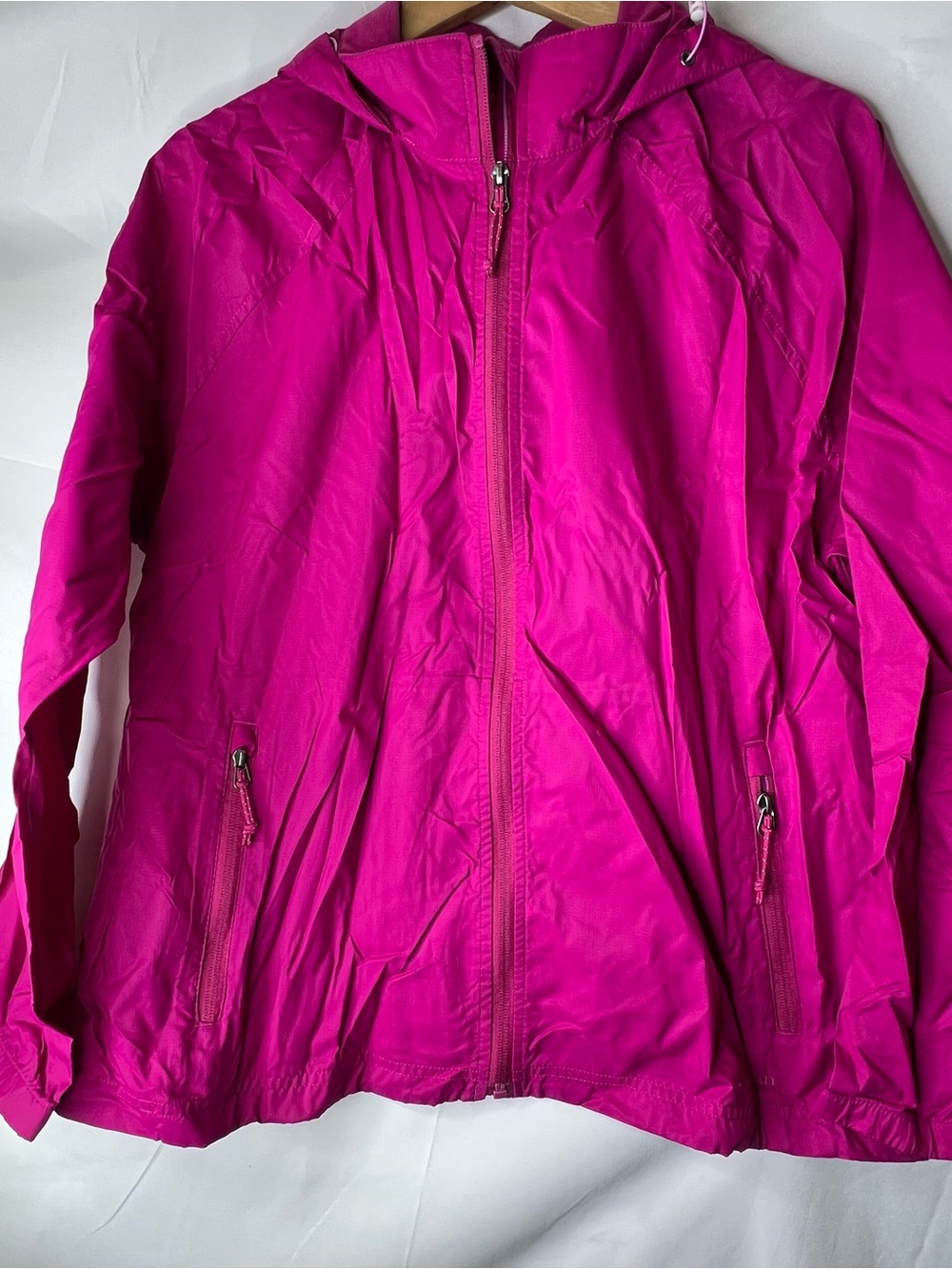 L.L. Bean Jacket Womens Large Pink Hooded Windbreaker Full Zip Lightweight